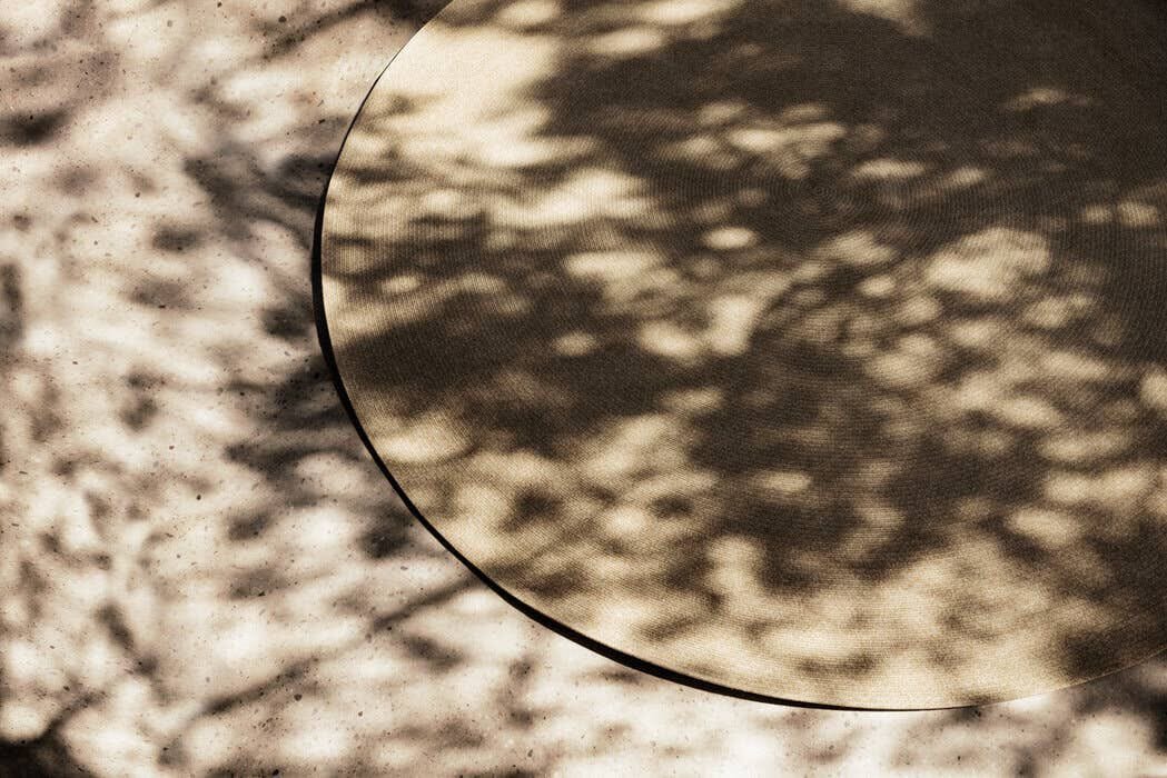 Открытый круглый полиолефиновый ковер B&B Italia Outdoor TWIST ARCH-00077352 - Вид №1