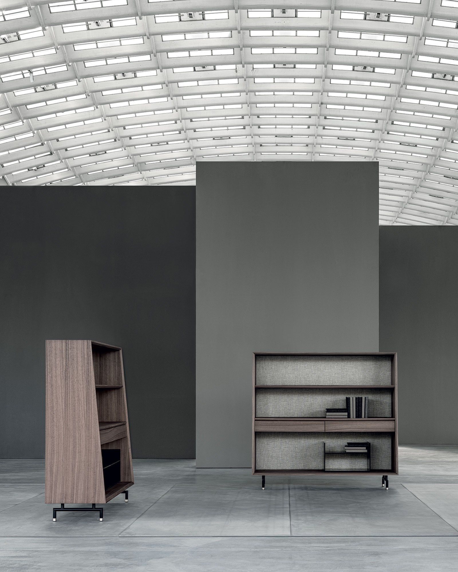 Отдельно стоящий книжный шкаф из шпона Frigerio Analog ARCH-00108201 - Вид №4