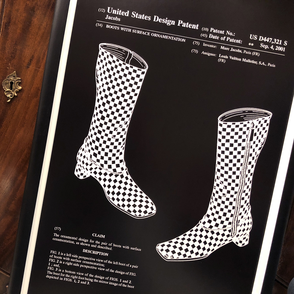 896521341_1818 Арт-постер «Патент Louis Vuitton на дамские сапоги» Object Desire  - Вид №5