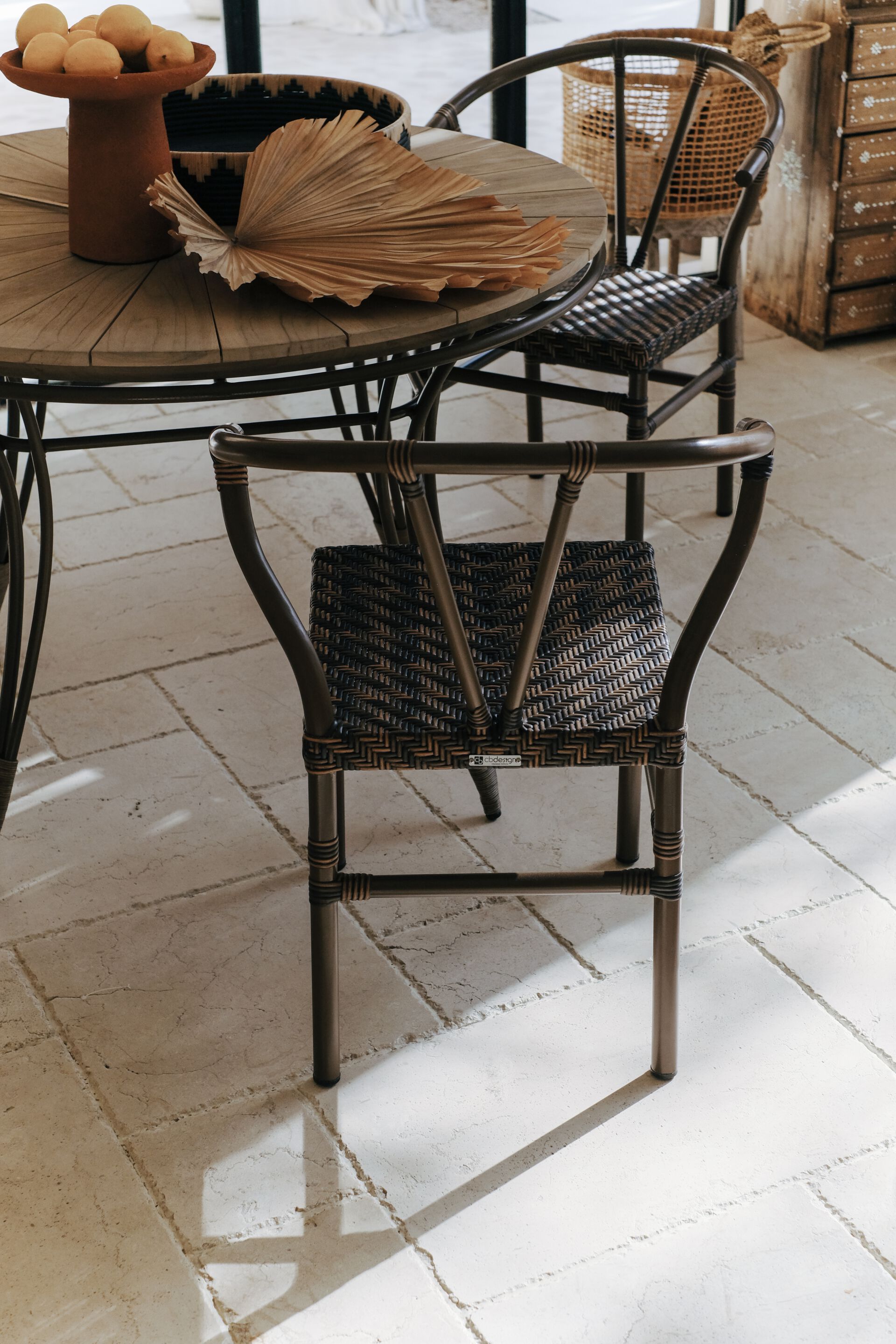 Круглый стол из тикового дерева cbdesign Мичиган ARCH-00033351 - Вид №4