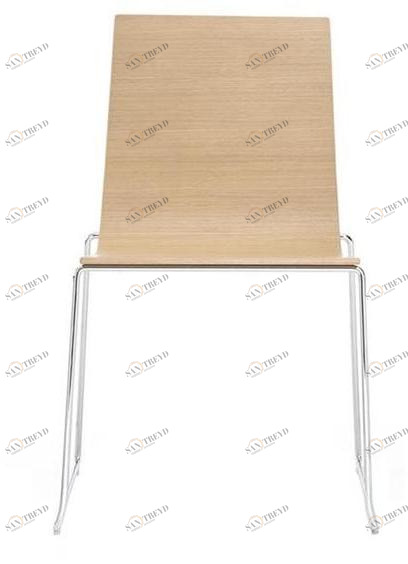 Andreu World Стул штабелируемый на санках из дуба Lineal Si0582