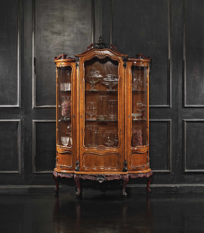 Витрина  VITTORIO GRIFONI 2163 