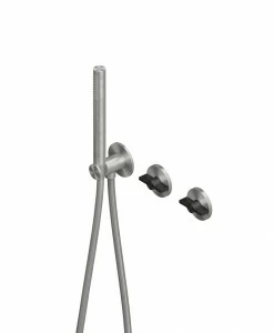 Valvola01. 19 68. Настенный смеситель F Quadrodesign