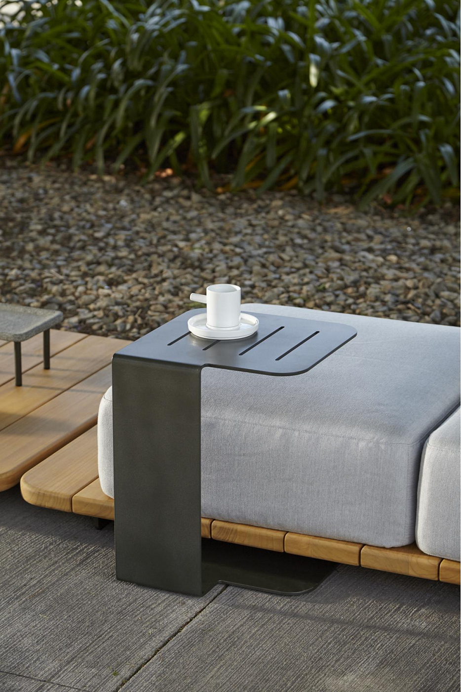 106930 Пуф на деревянной базе Point Pal POINT1920 - Вид №2