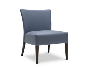 Тканевое кресло