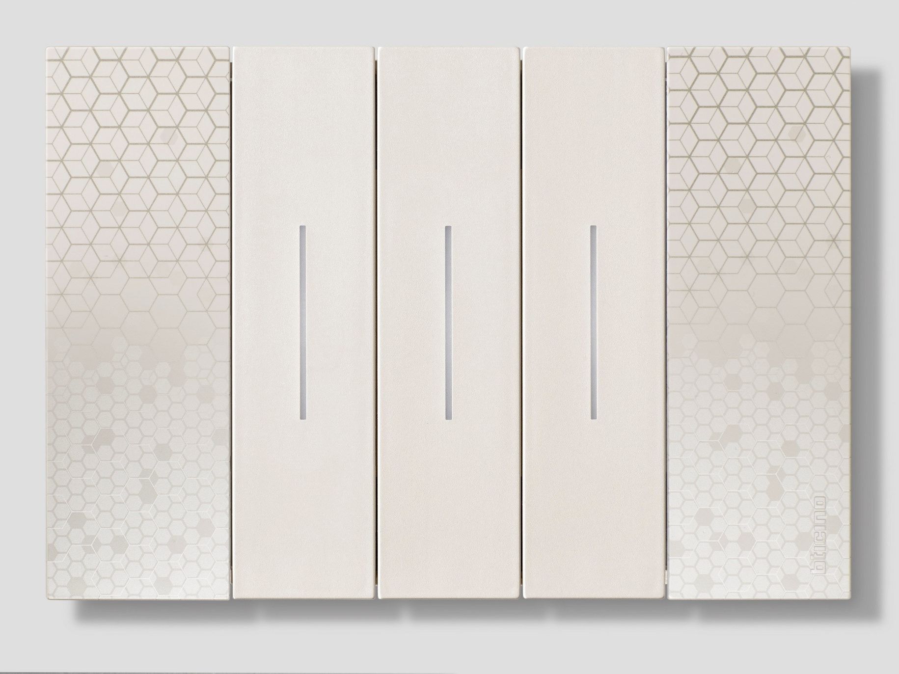 Традиционная и связанная гражданская серия BTICINO LIVING NOW ARCH-00151831 - Вид №47