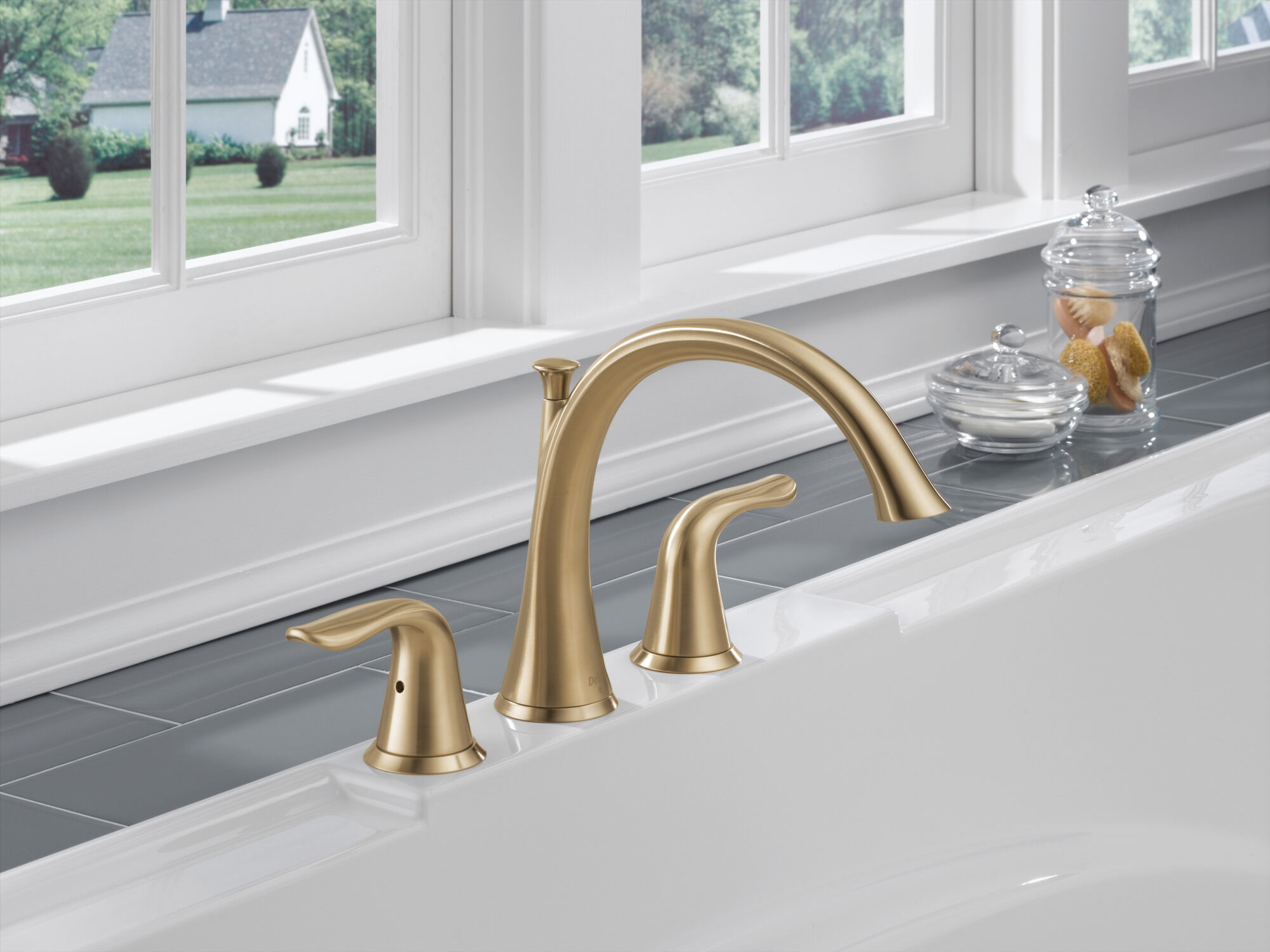 T2738-CZ Римская ванна Delta Faucet Lahara Шампанское бронза  - Вид №1