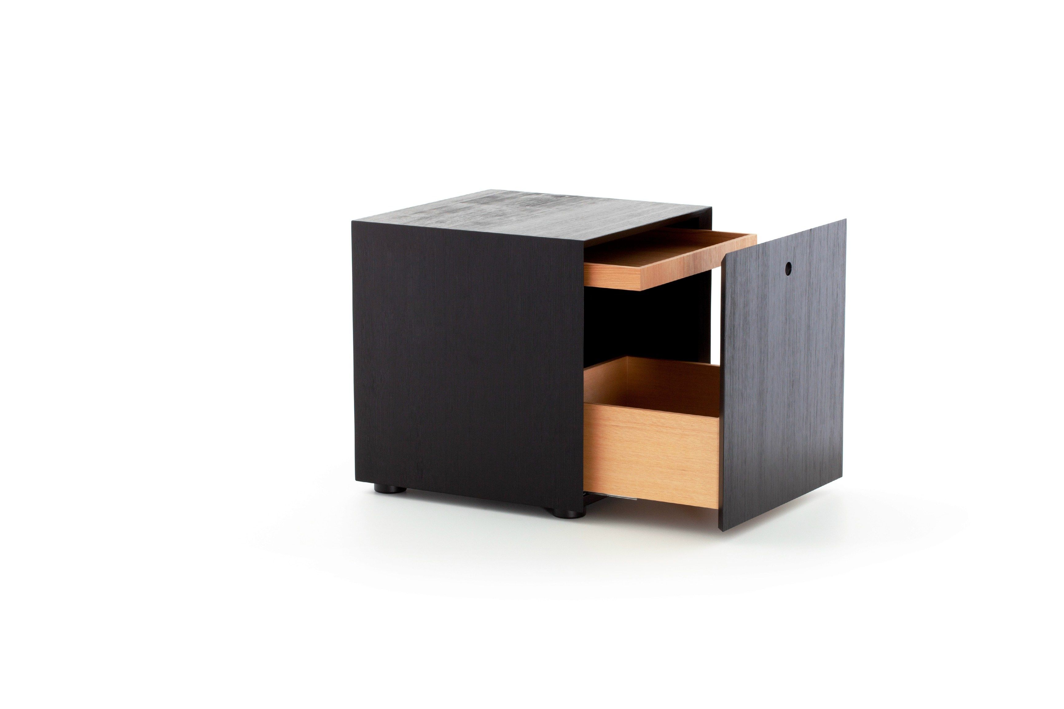 Деревянная квадратная тумбочка Porro оффшор ARCH-00129245 - Вид №1