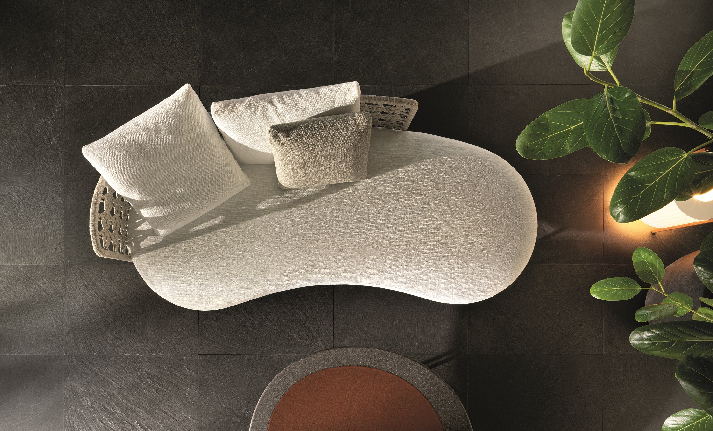 Изогнутый открытый диван со спинкой из плетеной веревки Minotti Torii Nest Outdoor ARCH-00107311 - Вид №6