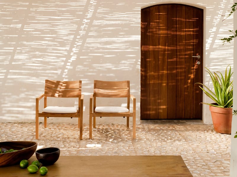 Садовое кресло из тикового дерева с подлокотниками TRIBÙ Kos ARCH-00056192 - Вид №2