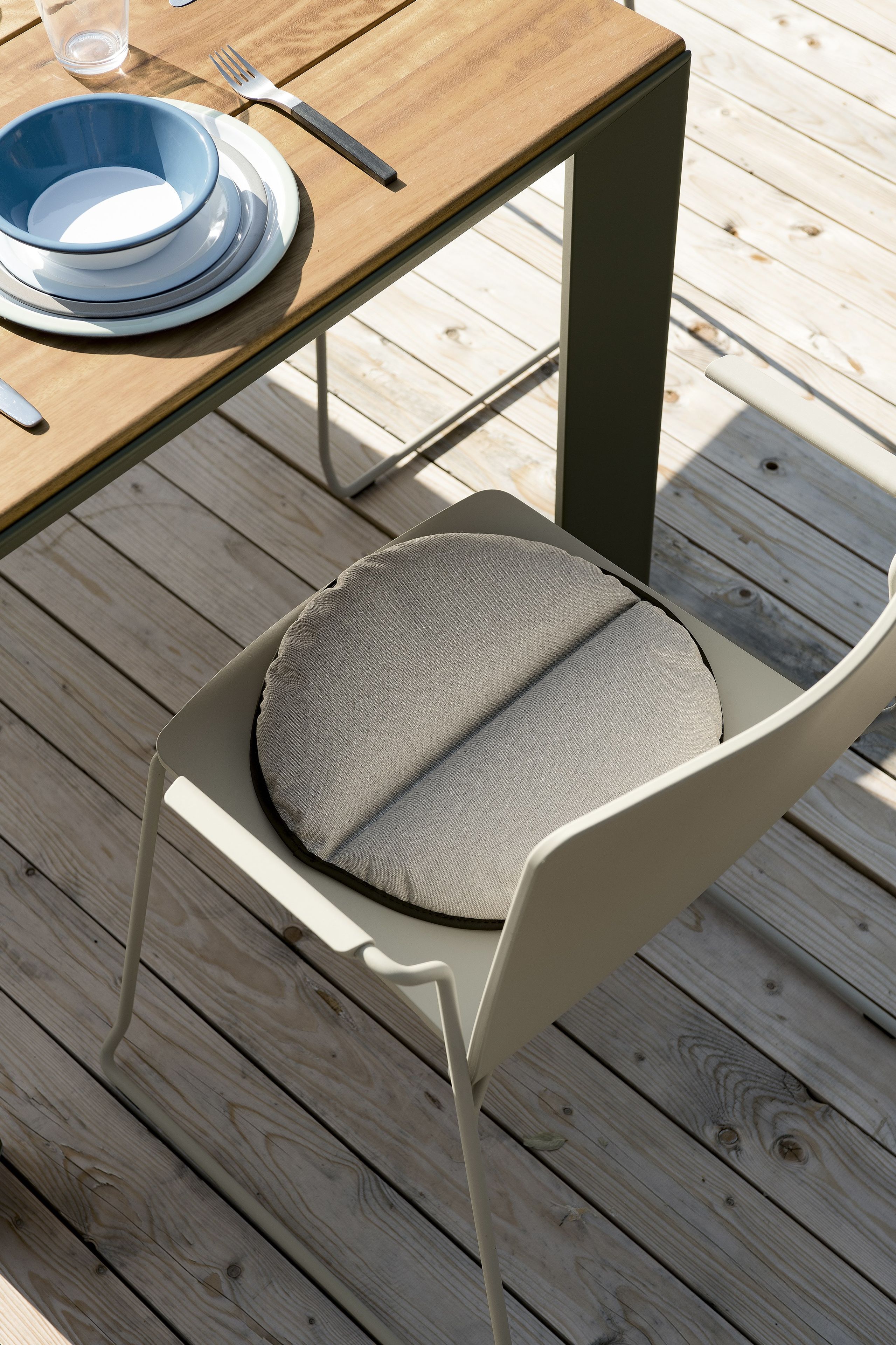 Открытый круглый сплошной цвет подушки Kristalia Lips ARCH-00060696 - Вид №8