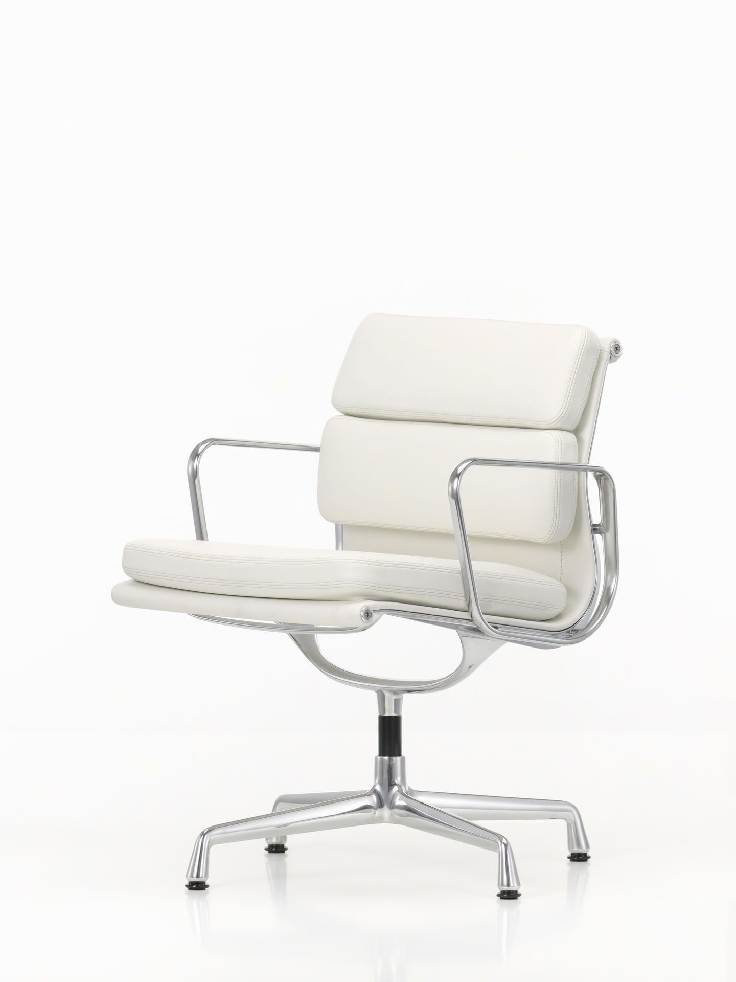 Кожаный стул с подлокотниками VITRA Eames Soft Pad Group ARCH-00088842 - Вид №32