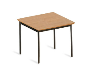 Квадратный стол