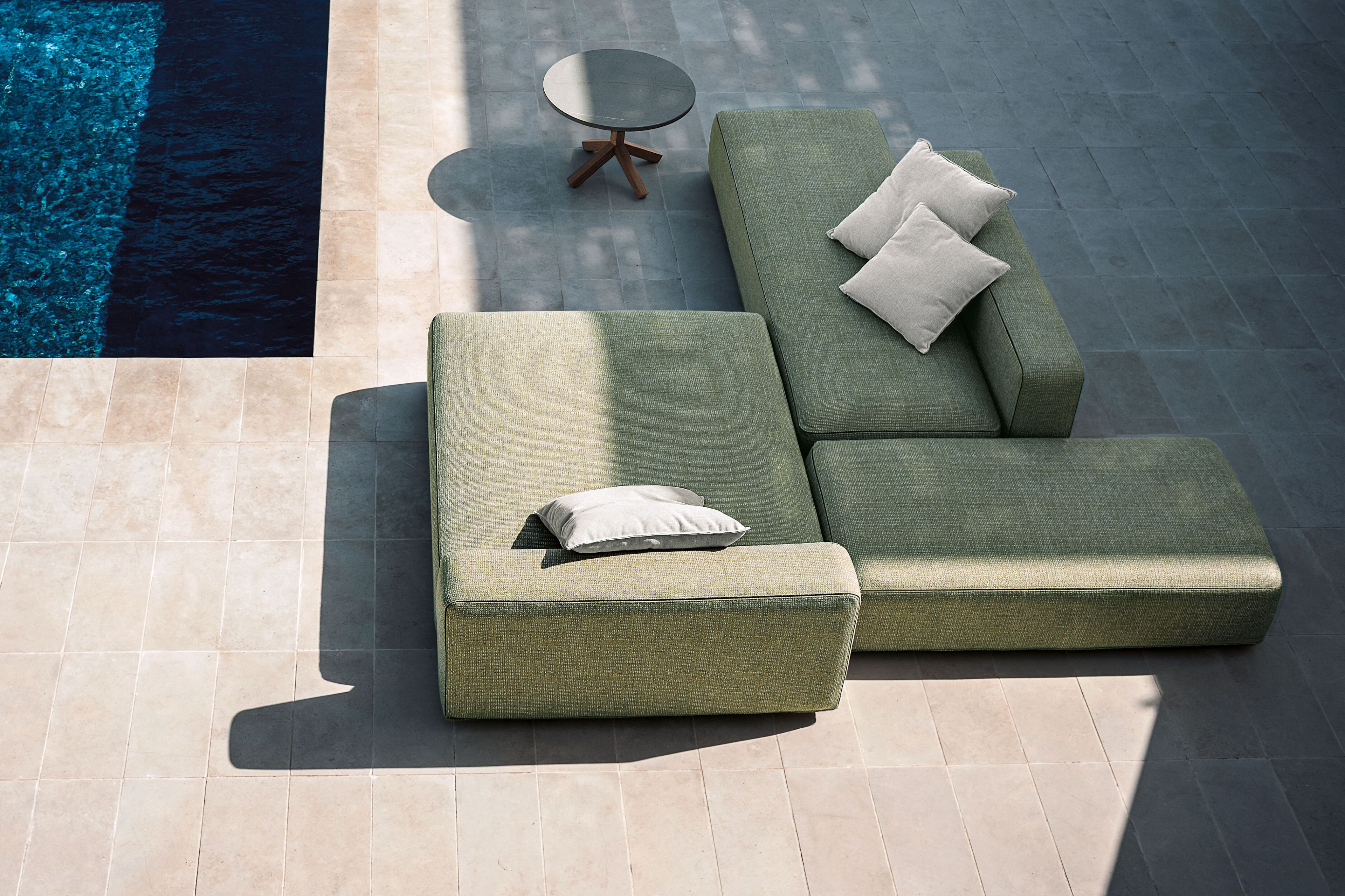 3-местный тканевый садовый диван RODA ARCH-00072237 - Вид №2