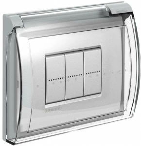 BTICINO Водонепроницаемые и защищенные контейнеры для гражданских линий