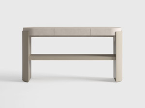 Кожаная консоль