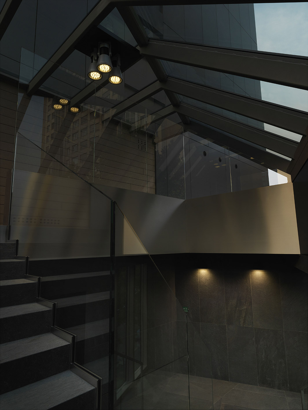 8322501 Проектор Platek SPRING Proiettore  SPRING Floodlight - 24 LED RGBW 9°  - Вид №13