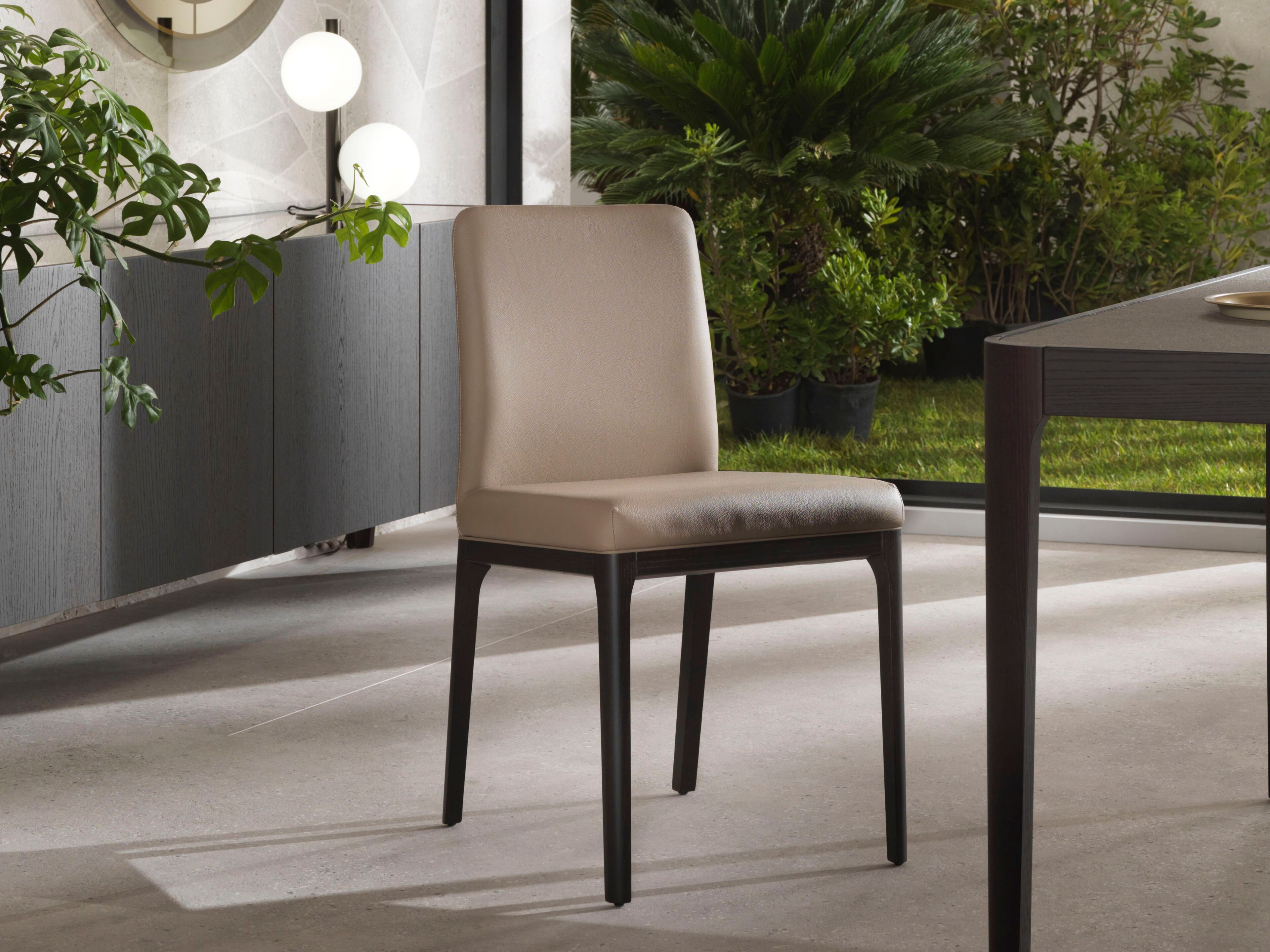 Мягкий стул из ткани RIFLESSI BRIGITTE ARCH-00003308