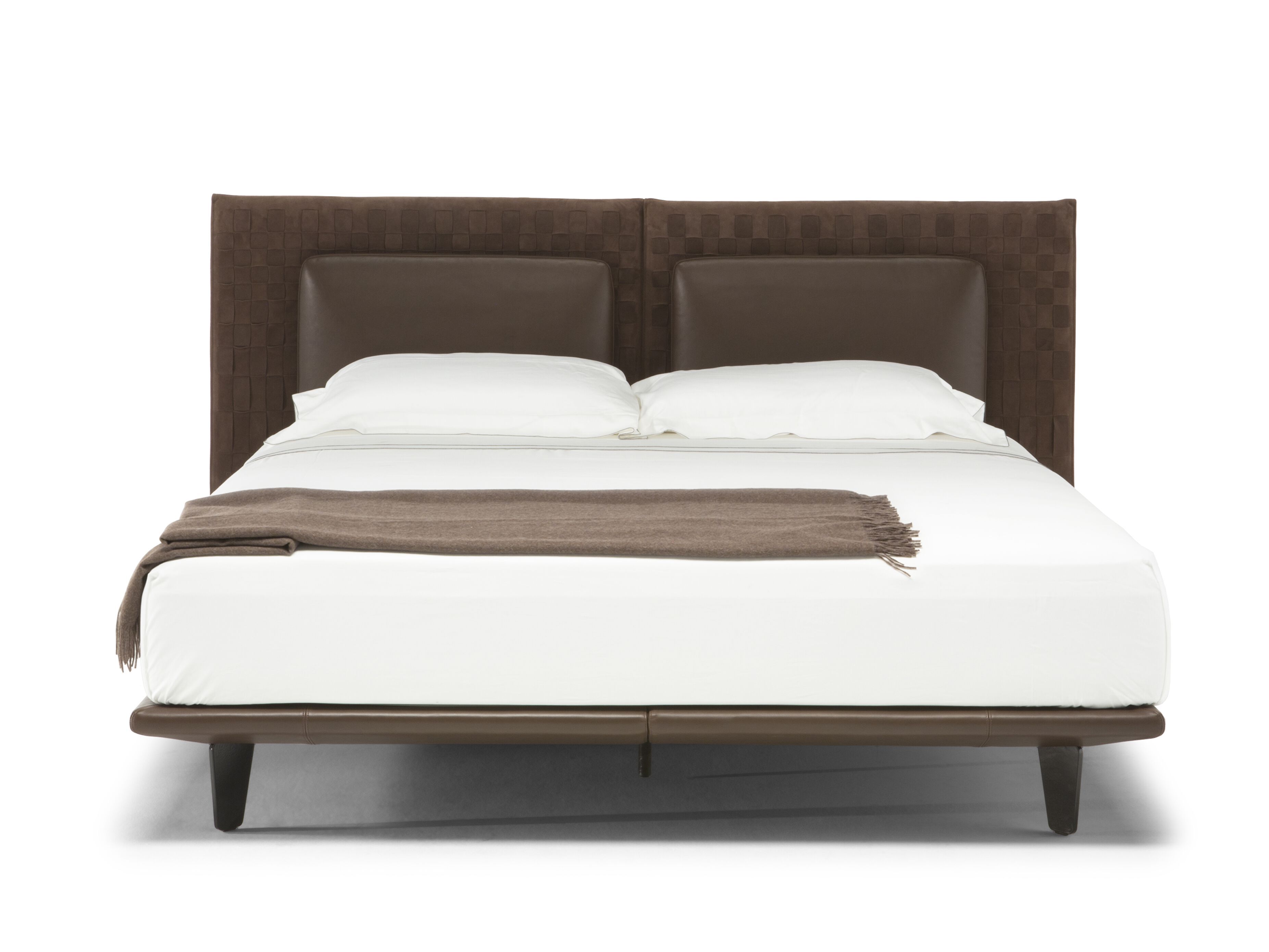 Кожаная двуспальная кровать с мягким изголовьем Natuzzi Italia кампус ARCH-00026174