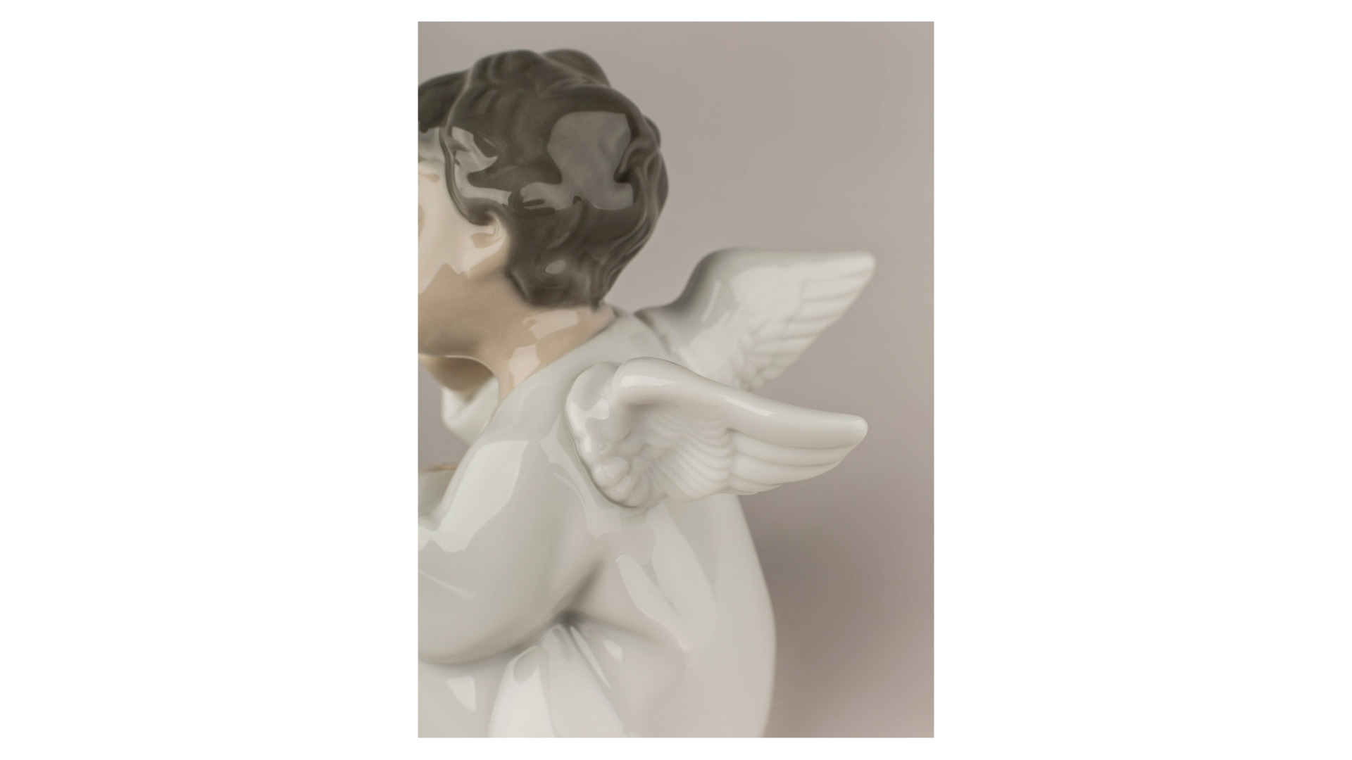 10668959 LLADRO Фигурка Lladro "Задумчивый ангел" 10x10см Фарфор Lladró  - Вид №1