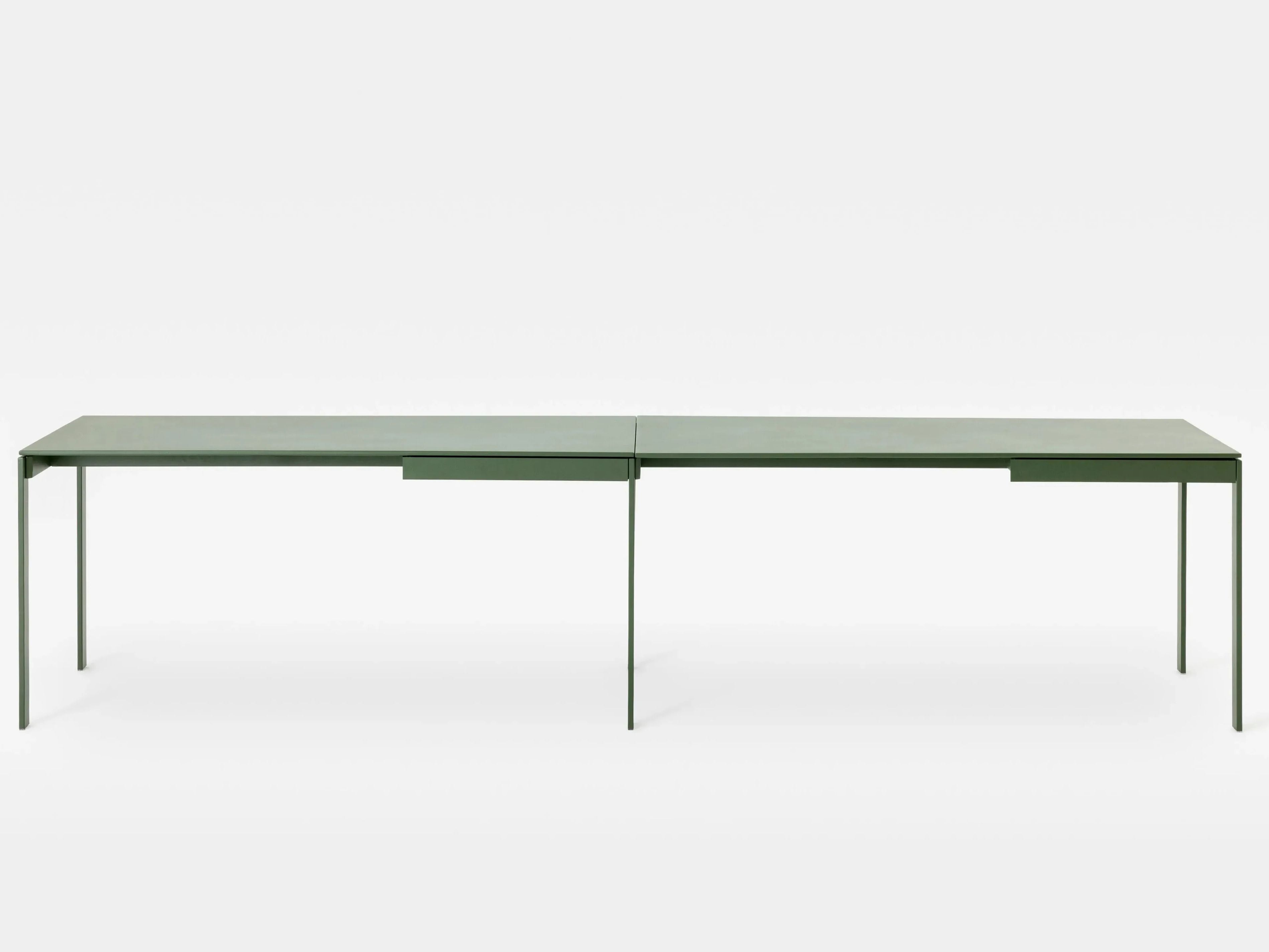 Многострочный металлический стол с системой кабельной втулки Mara фольга ARCH-00126422