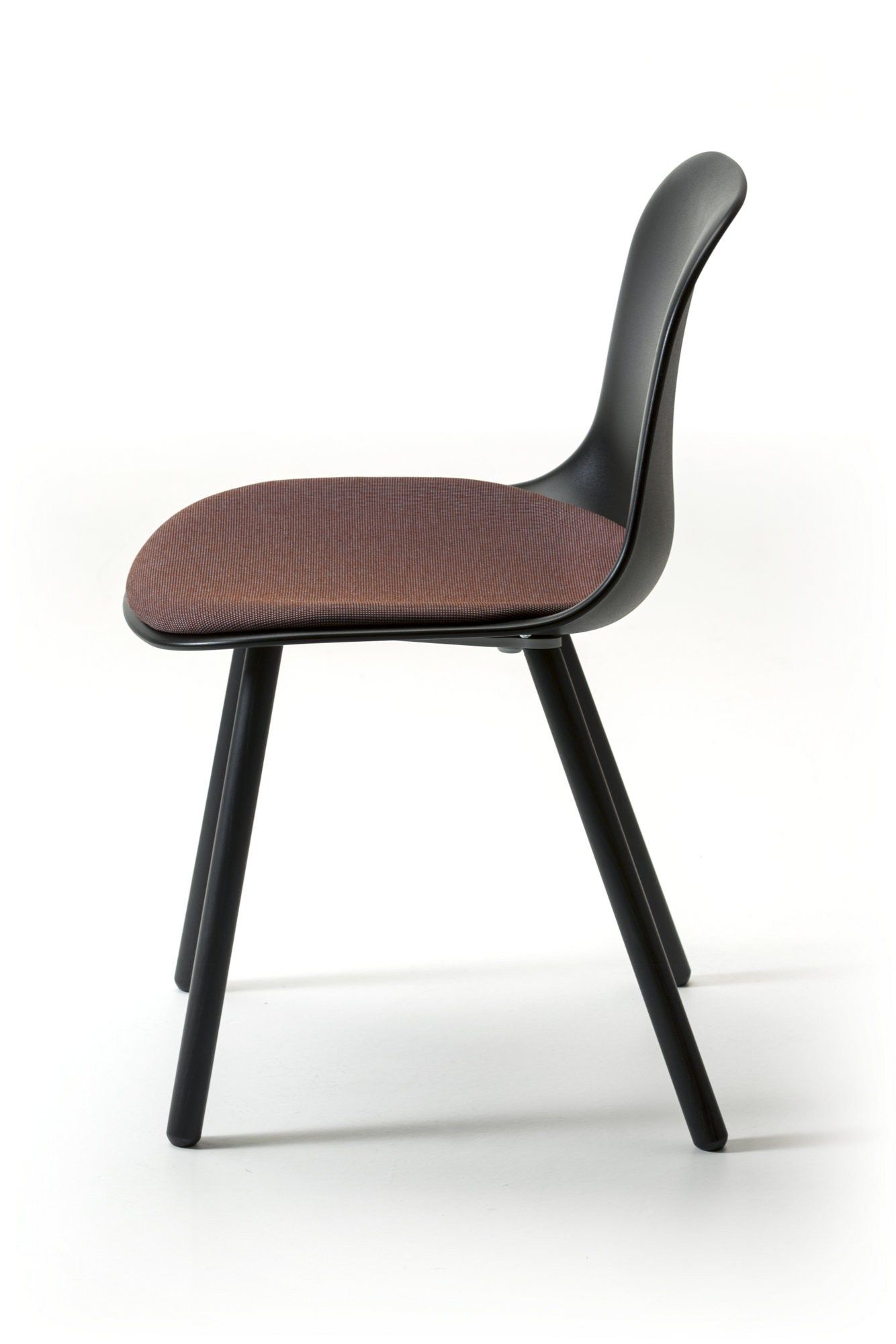 Стул из полипропилена с мягким сиденьем arrmet Máni Plastic ARCH-00092533 - Вид №2