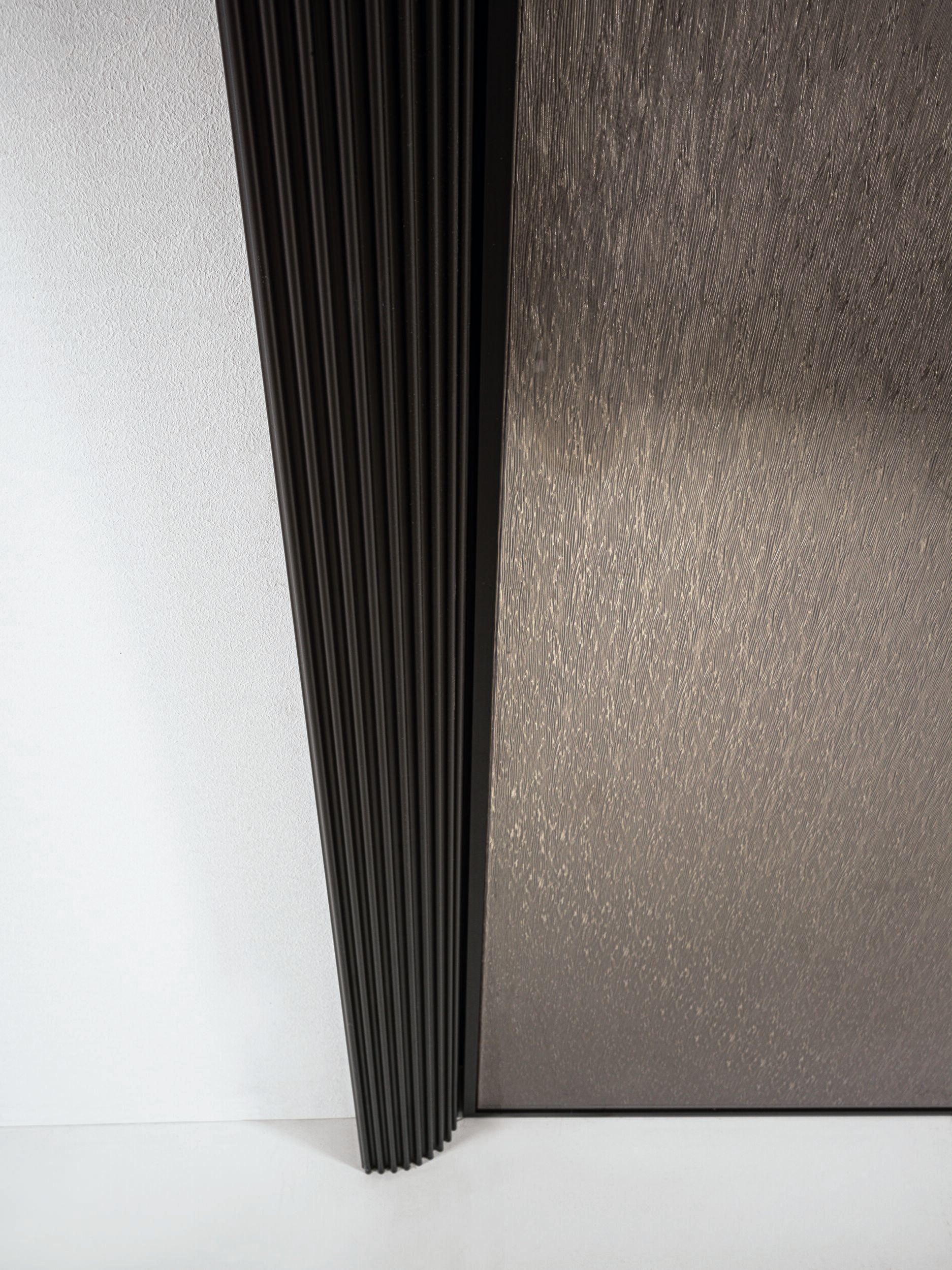 Стеклянная распашная дверь Longhi Aluminiun Chic-Doors ARCH-00011251 - Вид №2