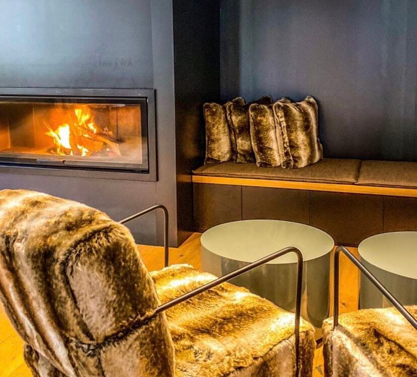 Журнальный столик из ламинированного стекла и металла Jover+Valls Antique Boutique-Luna ARCH-00073940 - Вид №5