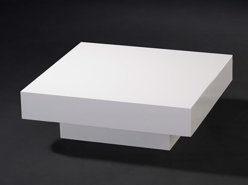 Низкий квадратный журнальный столик для гостиной Vgnewtrend Cadeau ARCH-00124226