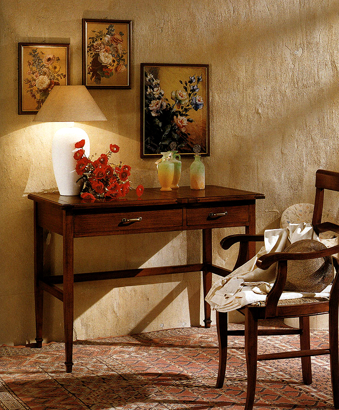 Письменный стол  BTC INTERNATIONAL 893 