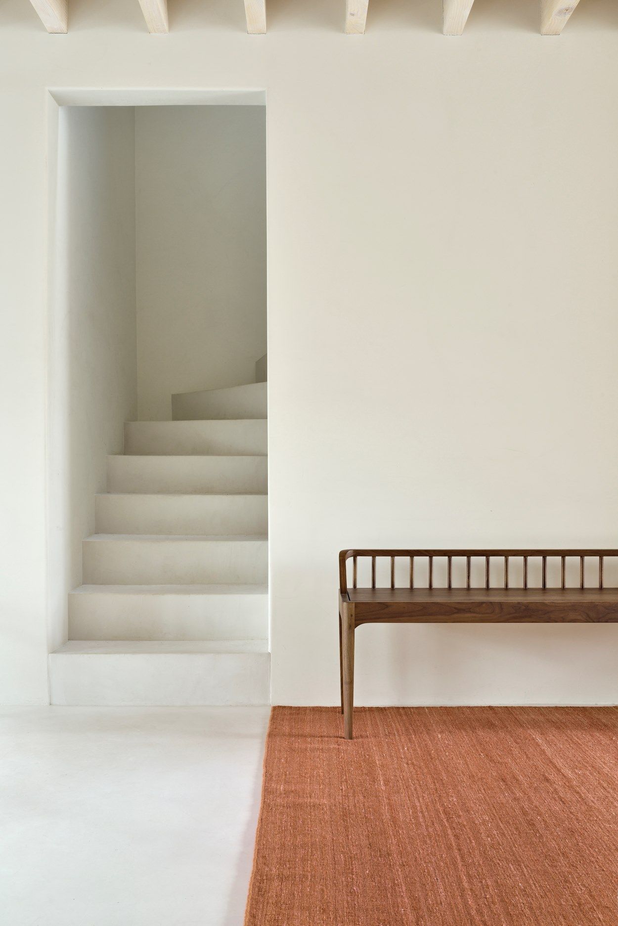 Прямоугольный ковер ручной работы из шерсти Ethnicraft Предметы первой необходимости ARCH-00140252 - Вид №1