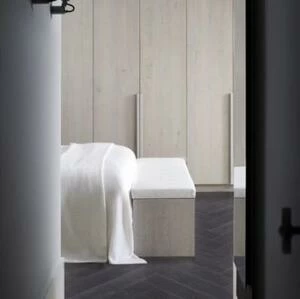 Паркет Ёлка Solidfloor PietBon Lava Дуб с брашью (Текстурированная) 1100х220 мм.