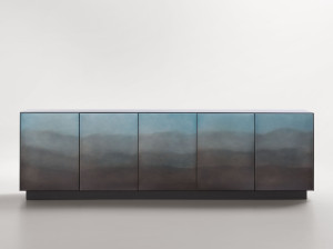 Металлический шкаф