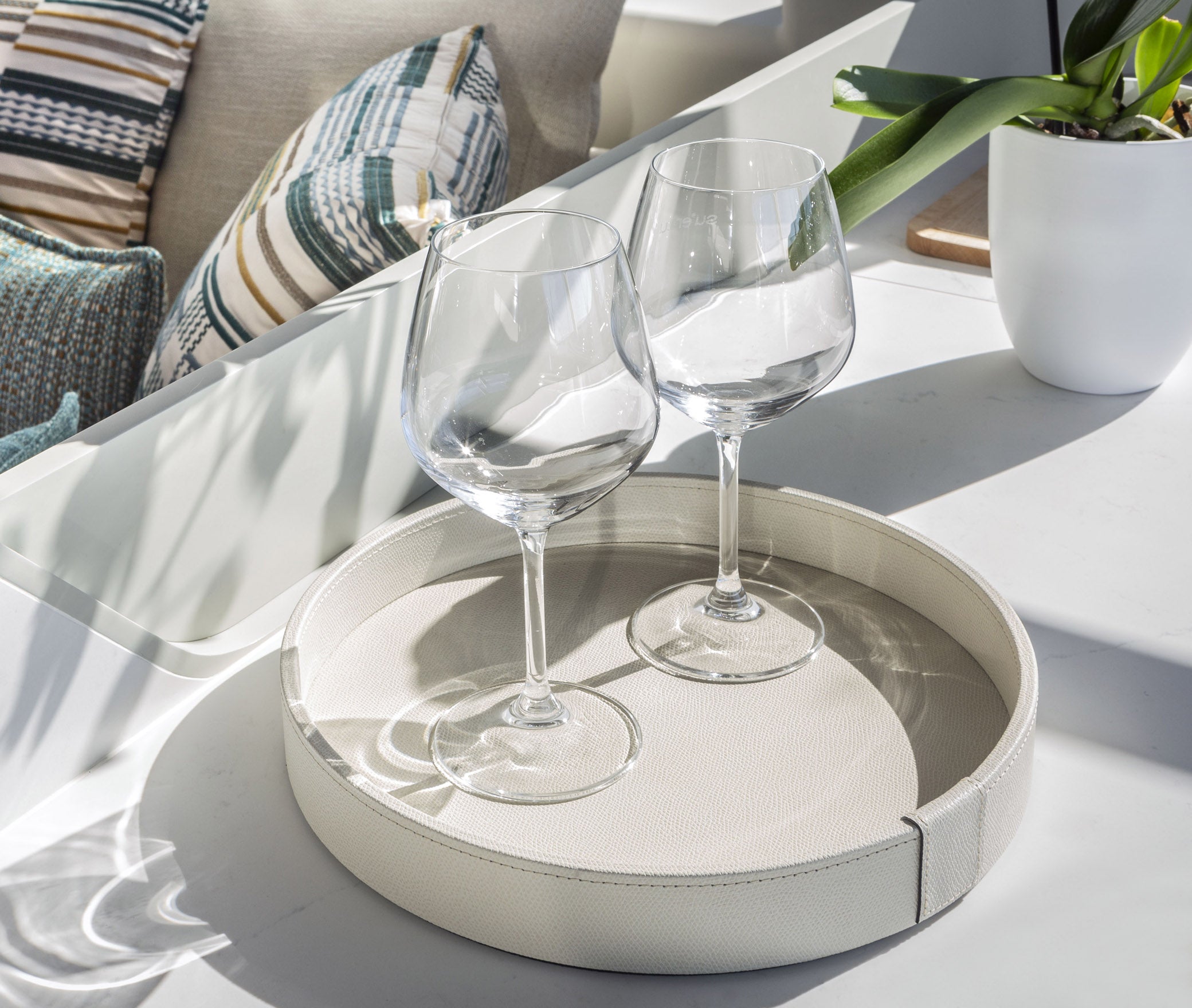 Gea Круглый поднос - Ø 50 см / зернистая кожа_coffee Pinetti 00.1419.029.015 - Вид №2