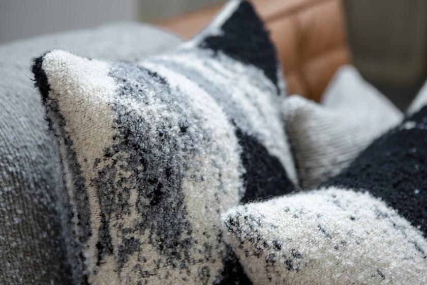 Ethnicraft Подушка из ткани квадратная Refined layers 21036/21037 - Вид №11