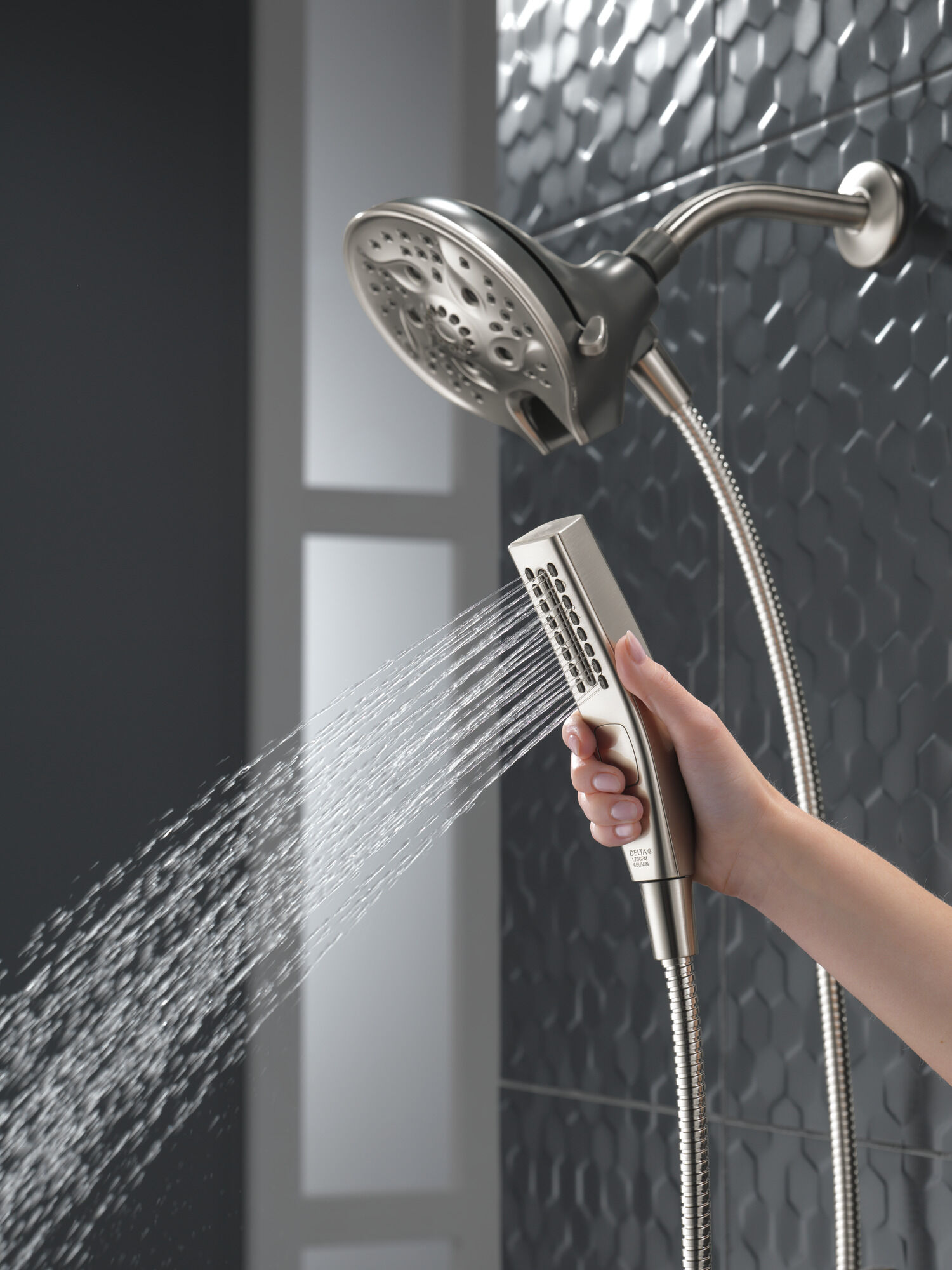 Комбо H2O HSSH 2,5 галлона в минуту MagnaTite 5S Delta Faucet 75510DSN - Вид №10