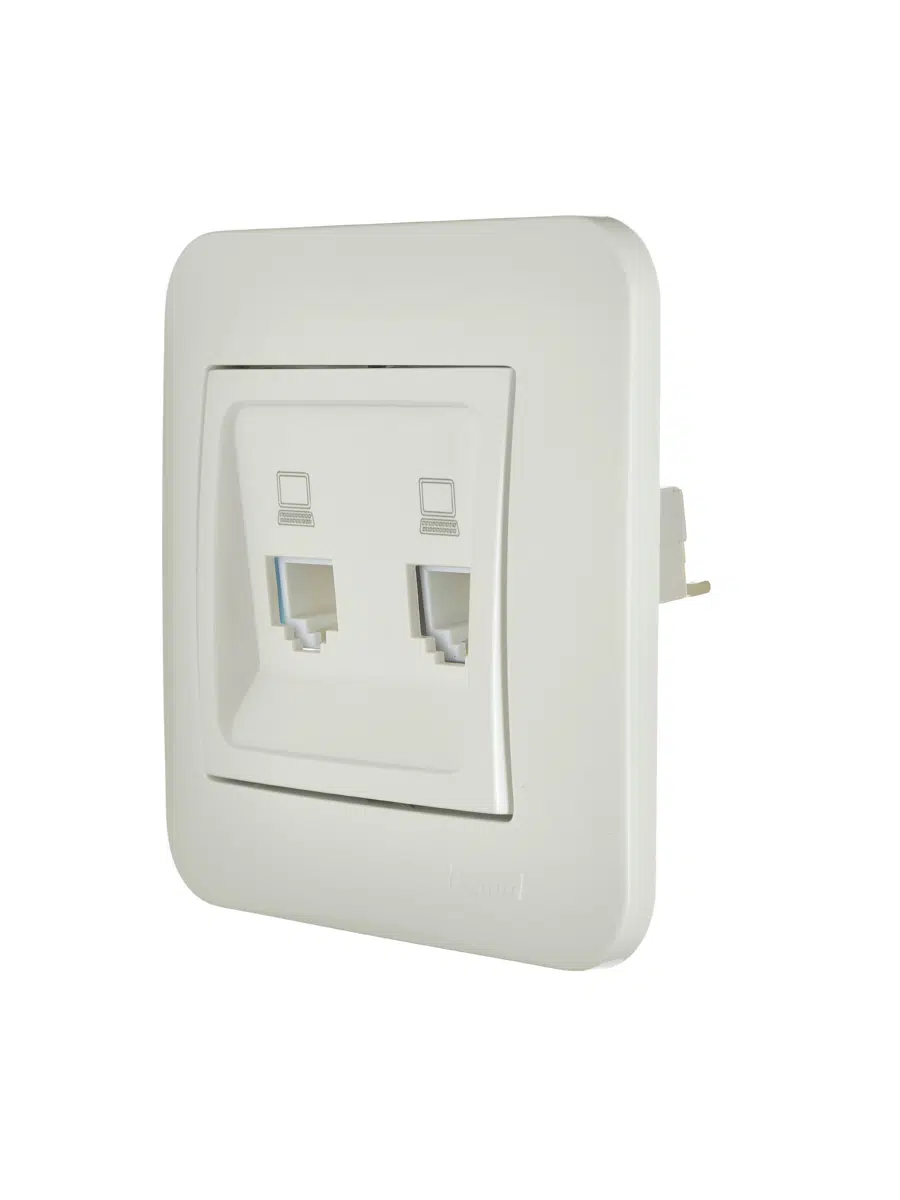 ASTI Розетка компьютерная двойная жемчужно-белый перламутр LEZARD 7081-3030-141