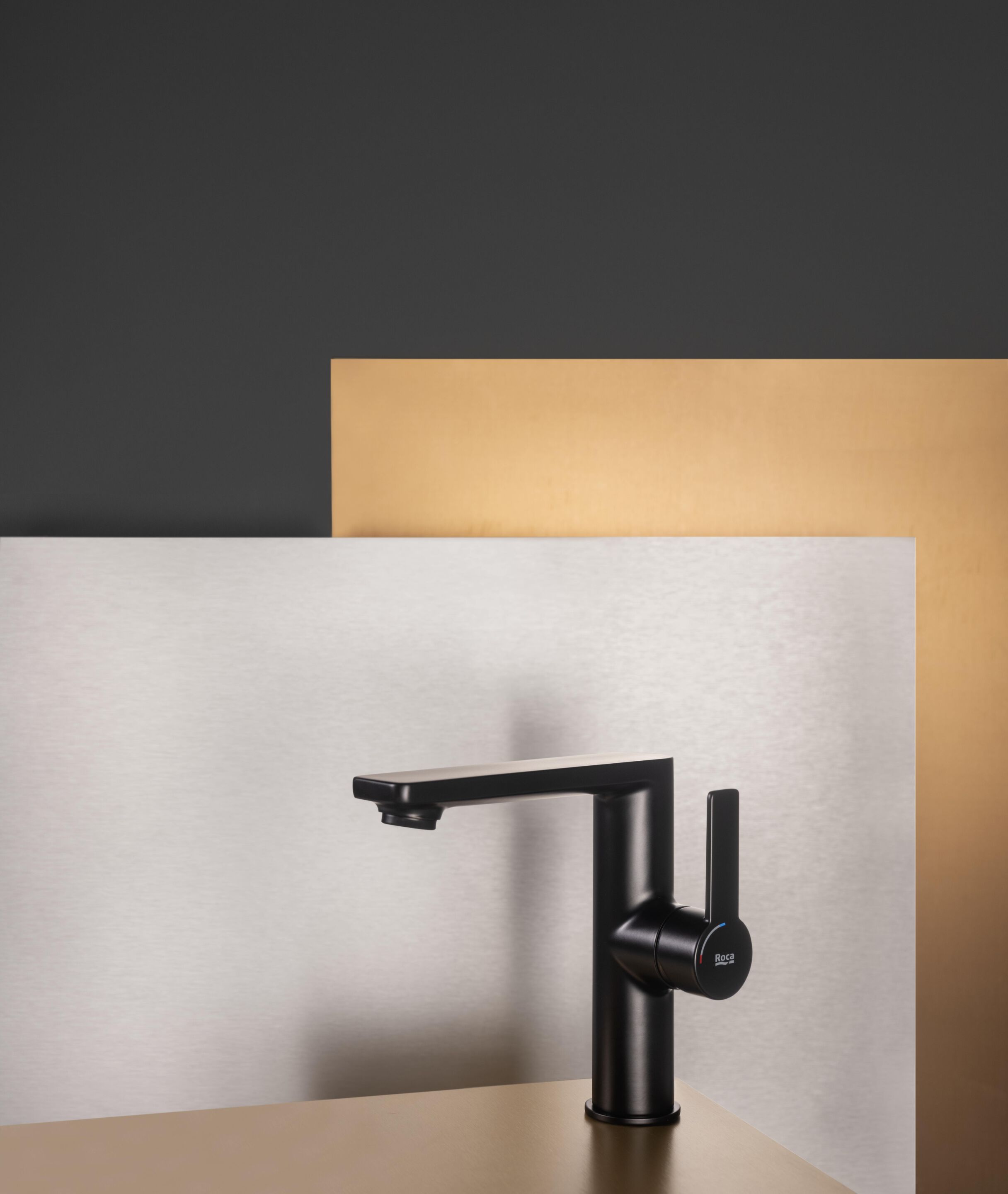 Однорычажный латунный смеситель для раковины без слива Roca номерной знак ARCH-00115283 - Вид №1