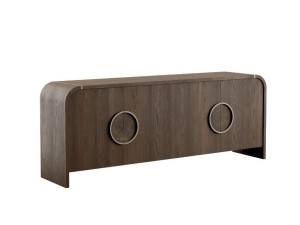 Деревянный шкаф с распашными дверями