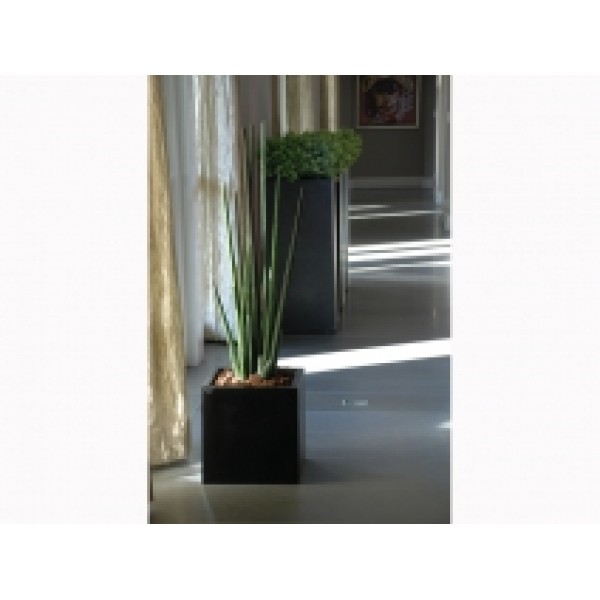 Ваза из искусственного камня квадратная 30 см черная "Регина" LE-VILLAGE FLORERO 044744 Черный  - Вид №2