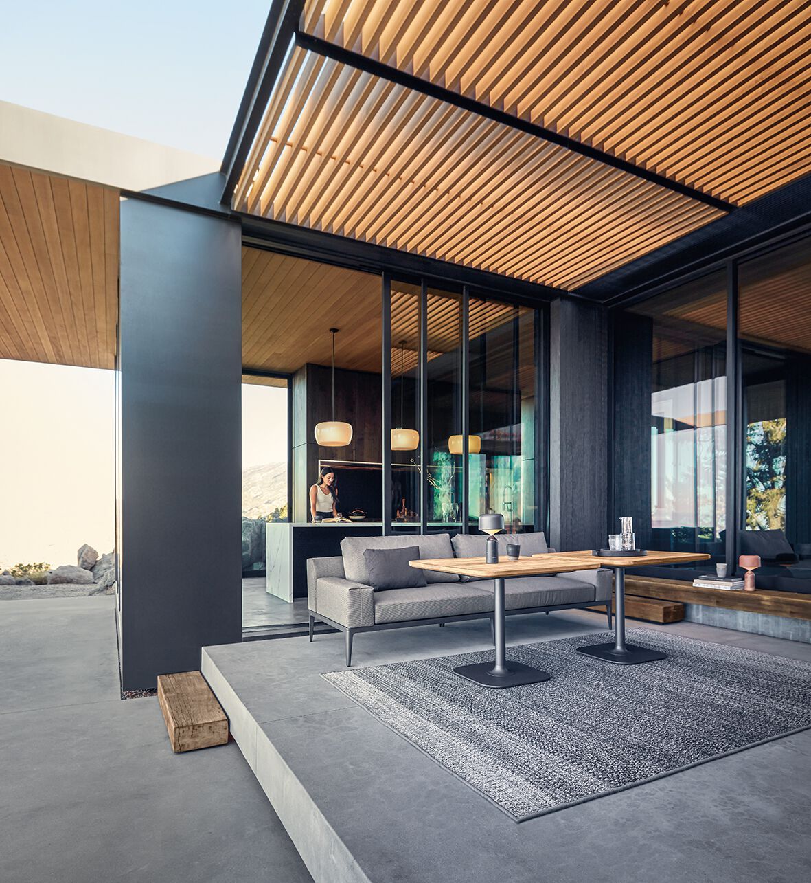 2-местный тканевый садовый диван Gloster сетка ARCH-00114978 - Вид №1