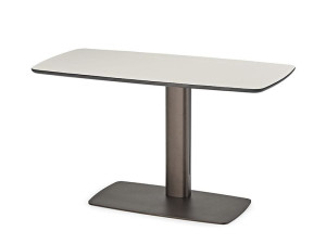 Прямоугольный кожаный стол