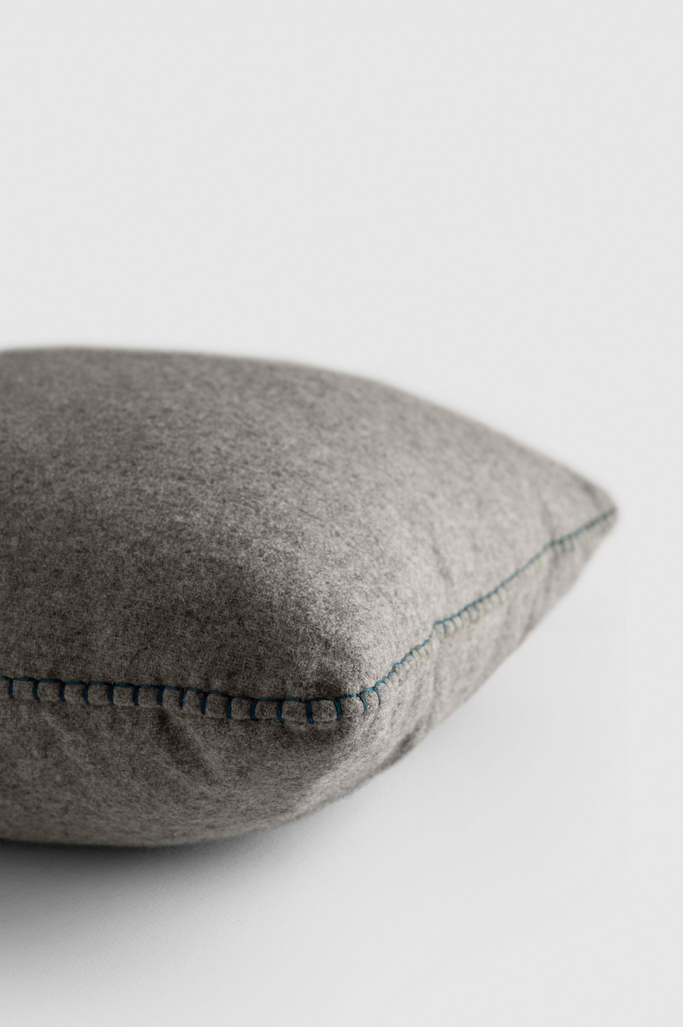 Ткань сплошной цвет подушки Bolzan Textile stories ARCH-00005786 - Вид №19