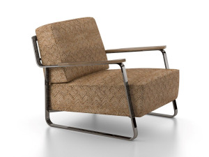 Тканевое кресло с подлокотниками