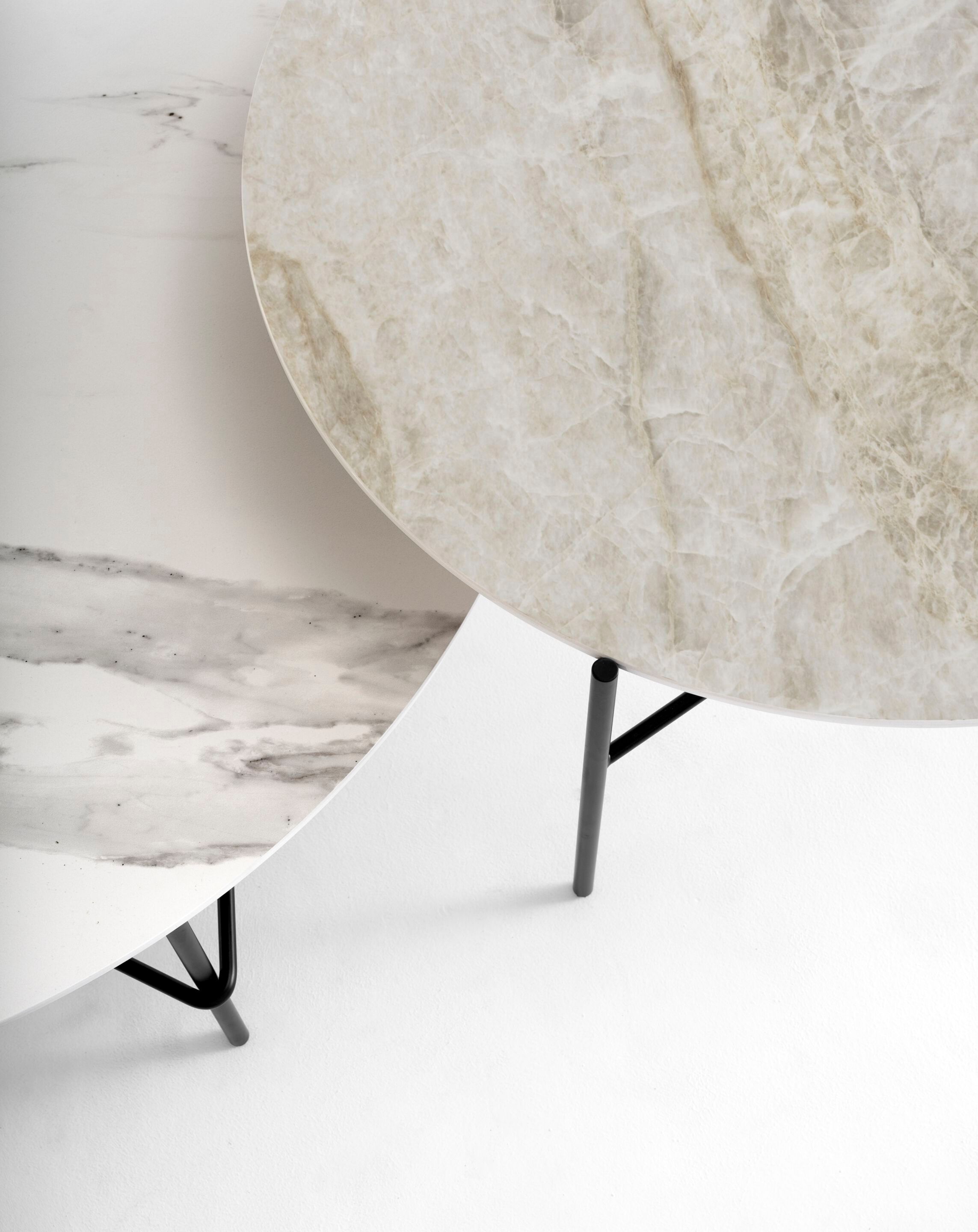 Круглый журнальный столик из Dekton® и стали Omelette Editions DOWNTOWN ARCH-00103354 - Вид №2