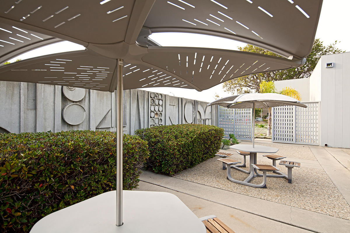 FSRT158 Солнцезащитный козырек Soleris  Forms-surfaces  - Вид №9