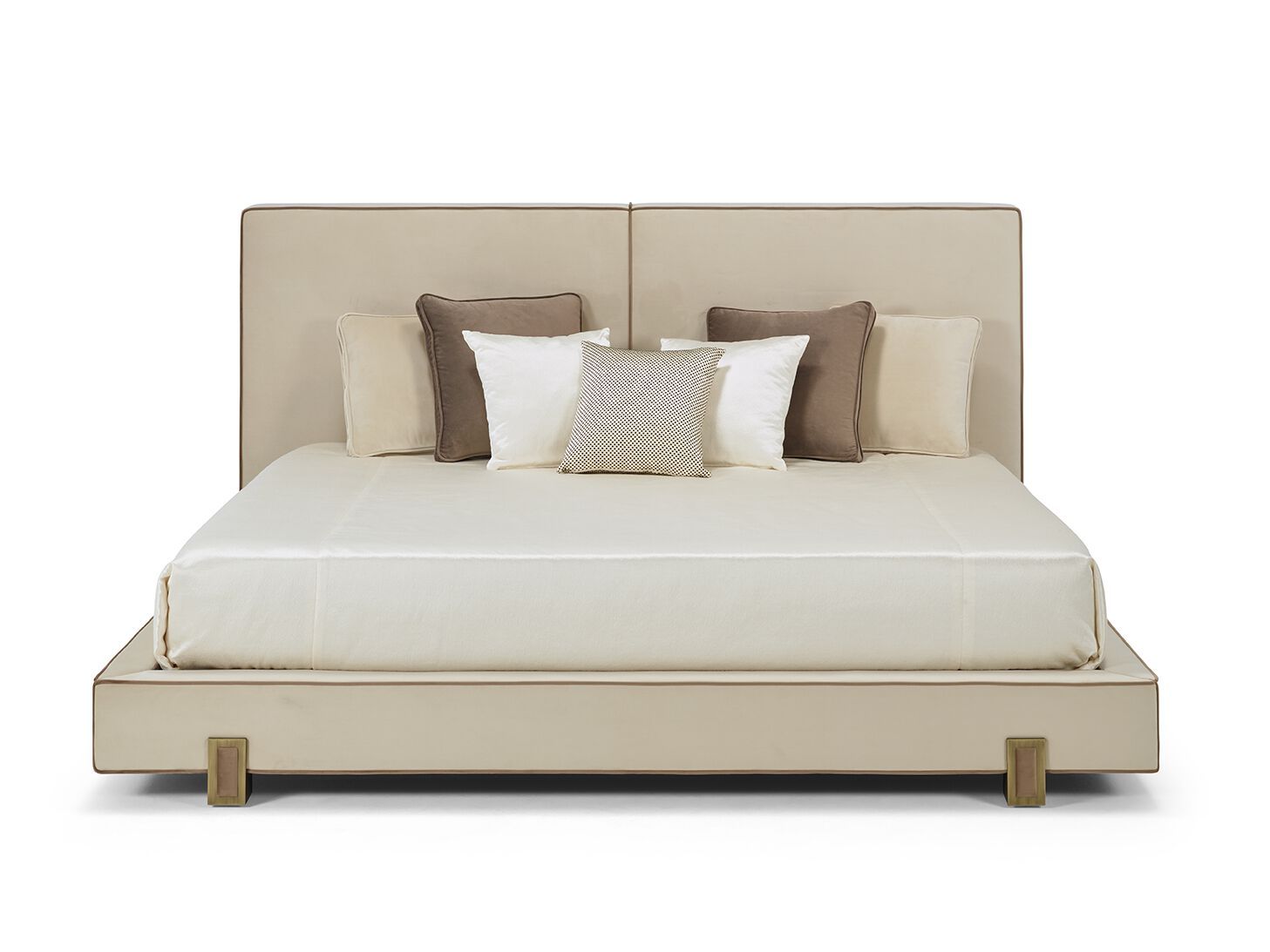 Двуспальная кровать из ткани с мягким изголовьем Casa Magna LUSO ARCH-00112347