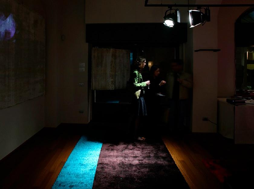 G.T.DESIGN Уникальный коврик из вискозы ручной работы из лимитированной серии Campi di gravità sun-id-1440894 - Вид №2