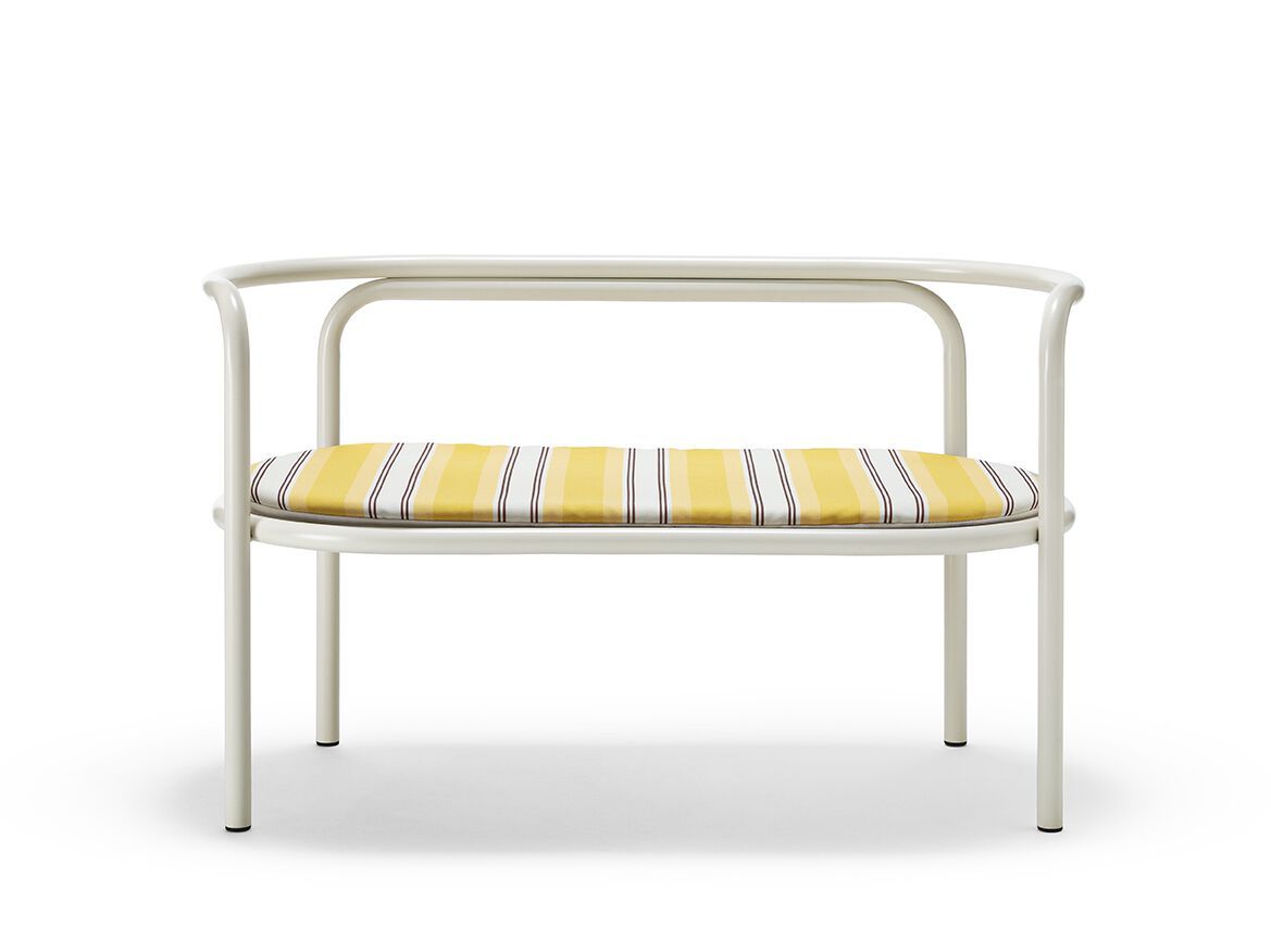 Стальная садовая скамейка с порошковым покрытием со спинкой Exteta Jacquemus + Exteta Special Re-Edition ARCH-00151982 - Вид №1