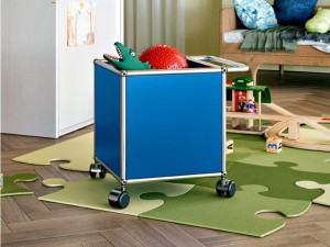 Стальная игровая подставка с колесами